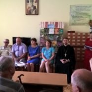З благословення священика розпочалися святкові збори Камінь-Каширської організації УТОСу