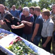 У селі Видерта звершили Чин відспівування вбитого на Сході України Воїна Сергія